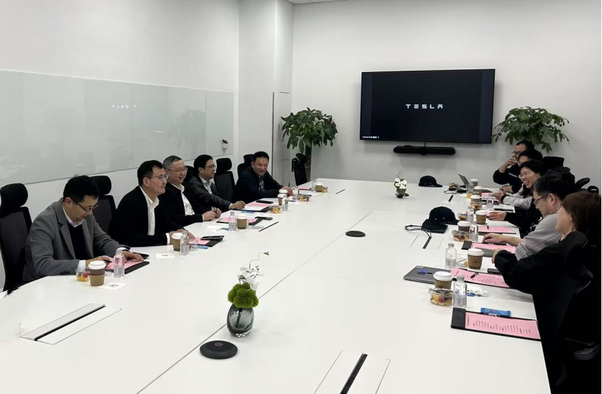 宋来一行调研特斯拉上海超级工厂